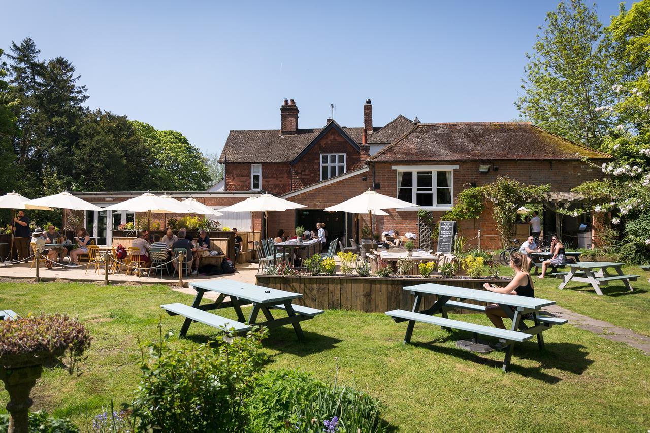 The Dundas Arms Kintbury Εξωτερικό φωτογραφία