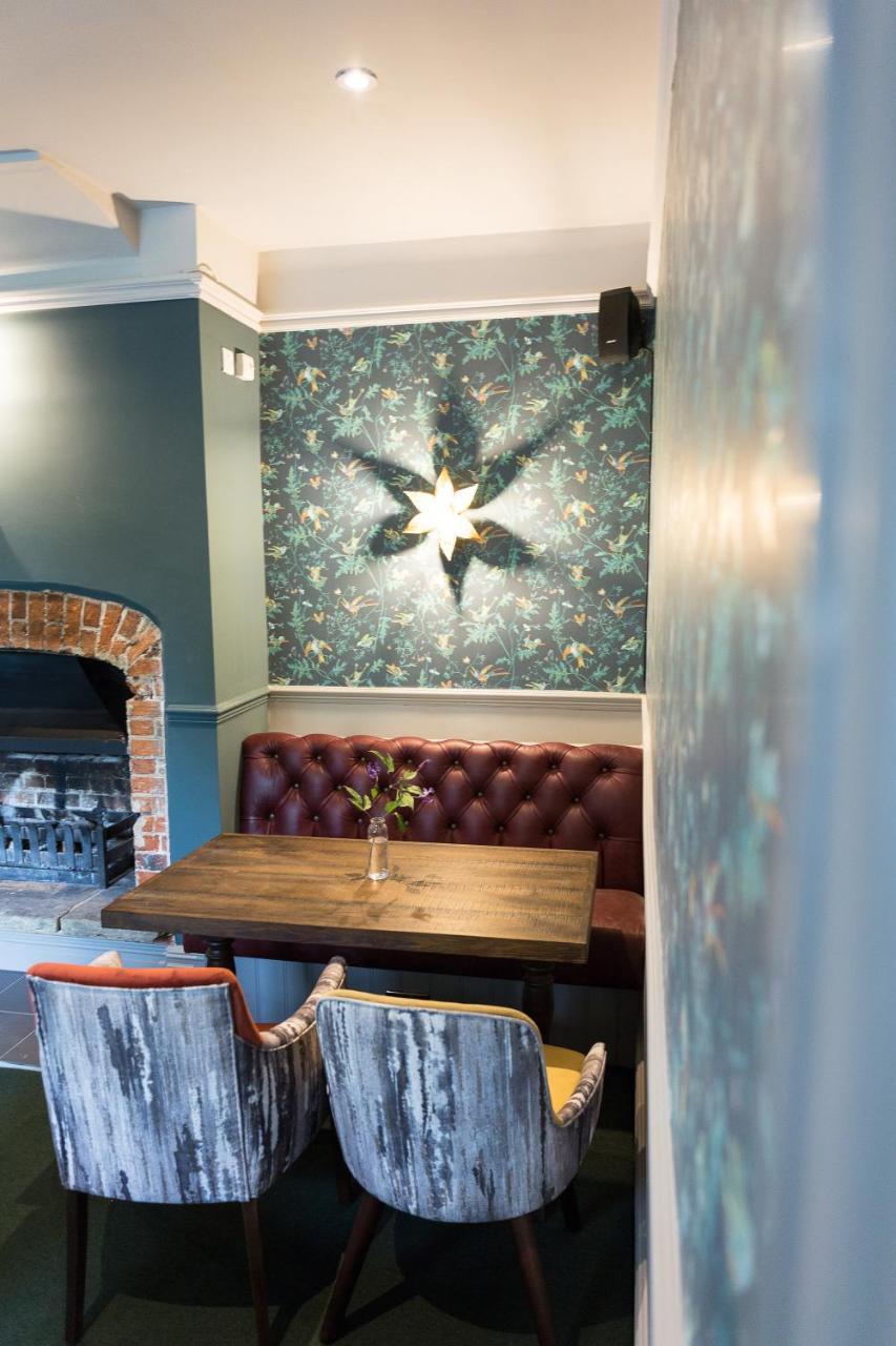 The Dundas Arms Kintbury Εξωτερικό φωτογραφία